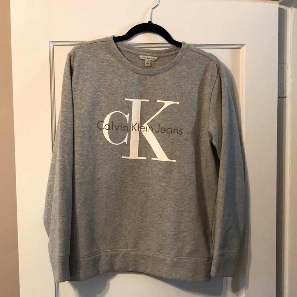 Oversized Calvin Klein Sweatshirt